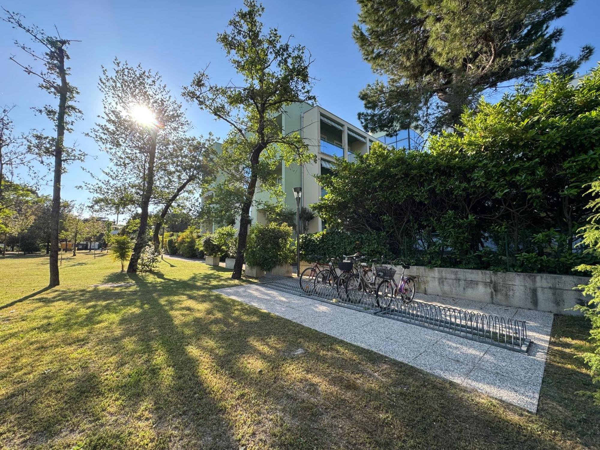 Residence Pinewood Bibione Exteriér fotografie